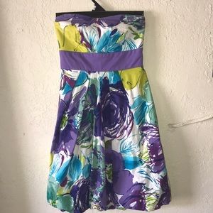 BXC Strapless floral dress